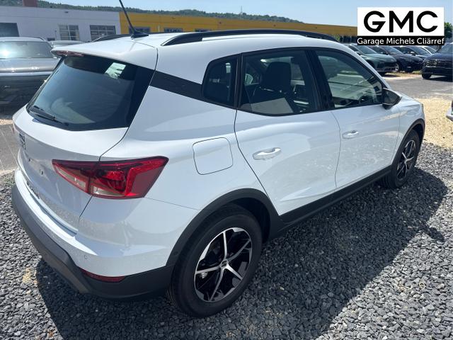 Seat / Arona / Grau / / / 