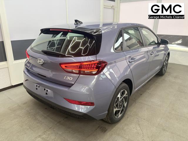 Hyundai i30 STYLE ALU SHZ NAVI RFK PDC 
