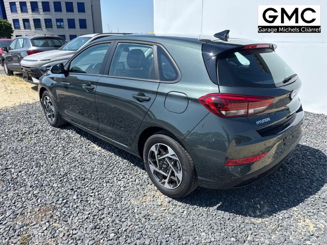 Hyundai / i30 / Grau / / / 