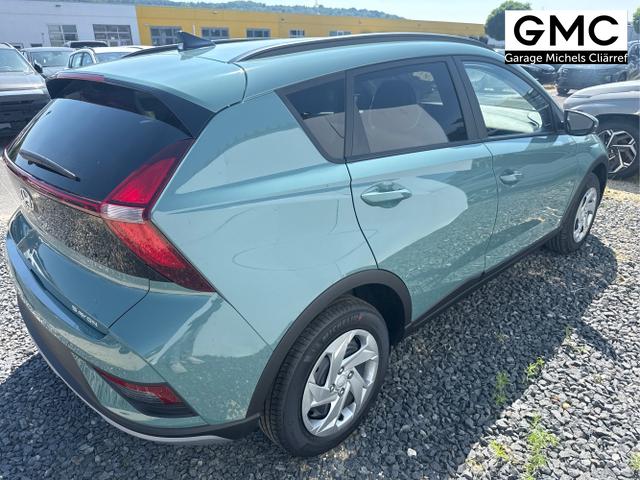 Hyundai / BAYON / Grau / / / 