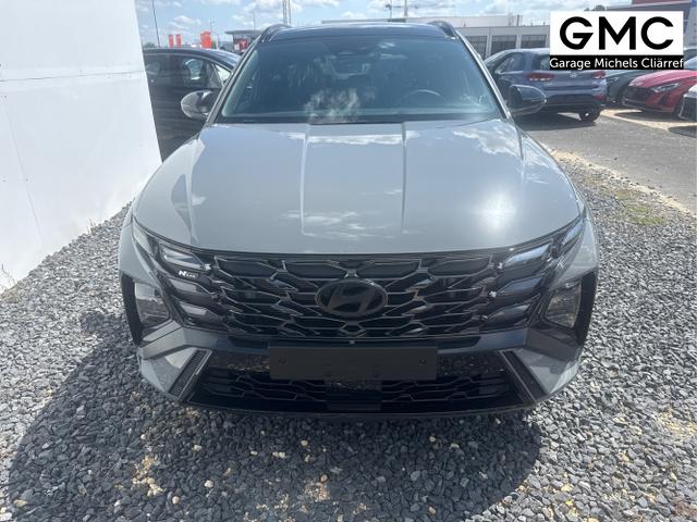 Hyundai / TUCSON / Grau / / / 