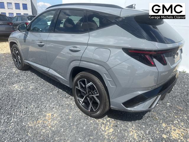 Hyundai / TUCSON / Grau / / / 