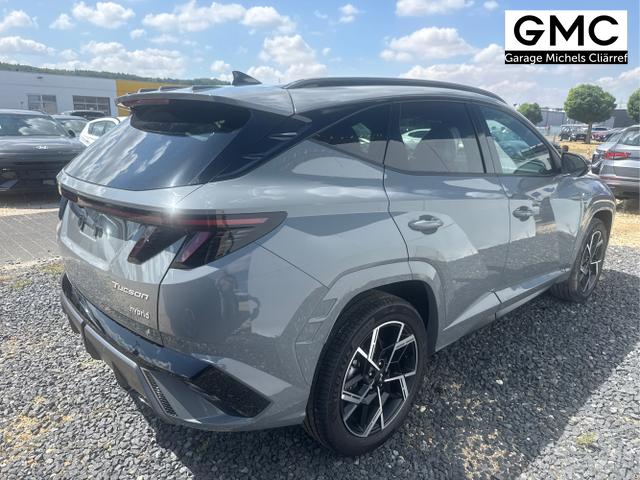 Hyundai / TUCSON / Grau / / / 