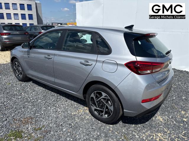 Hyundai / i30 / Grau / / / 