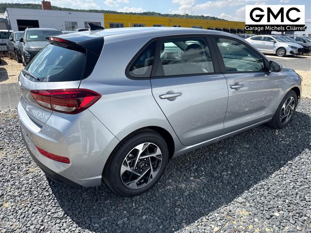 Hyundai / i30 / Grau / / / 