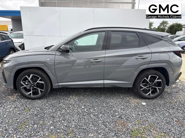 Hyundai / TUCSON / Grau / / / 