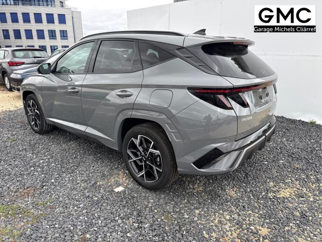 Hyundai / TUCSON / Grau / / / 
