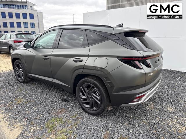Hyundai / TUCSON / Grau / / / 