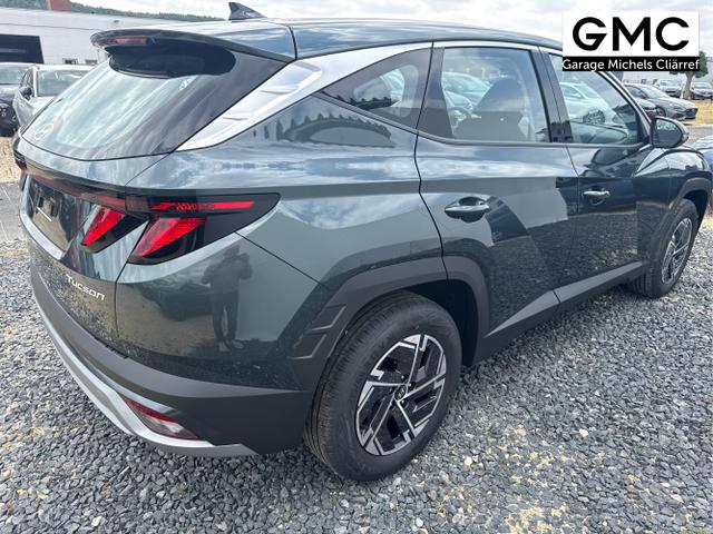 Hyundai / TUCSON / Grau / / / 