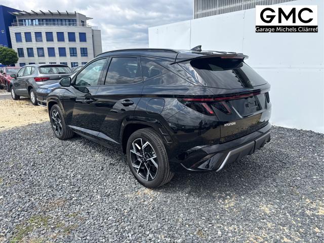 Hyundai / TUCSON / Grau / / / 
