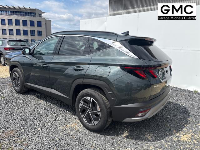 Hyundai / TUCSON / Grau / / / 