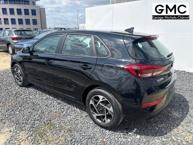 Hyundai / i30 / Grau / / / 