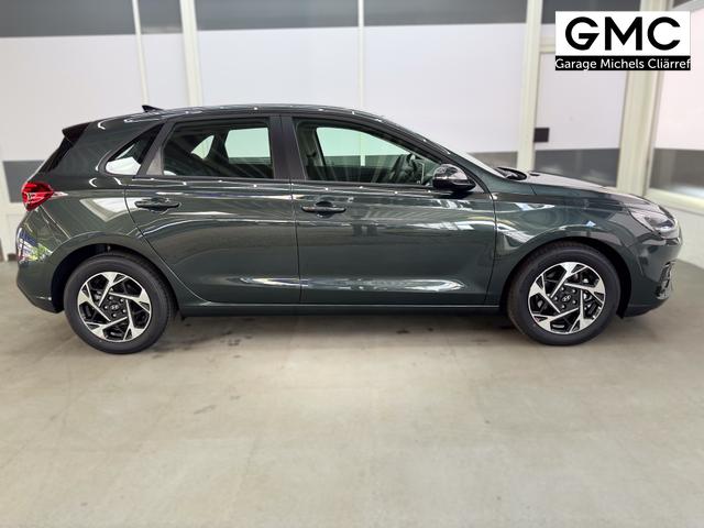 Hyundai i30 STYLE DCT ALU SHZ NAVI RFK PDC 