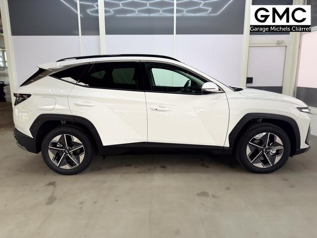 Hyundai TUCSON Premium PHEV PANO SHZ v+h 18 ALU 