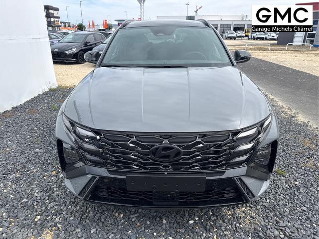 Hyundai / TUCSON / Grau / / / 