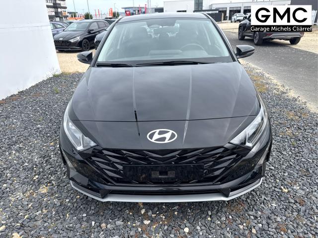 Hyundai / i20 / Grau / / / 