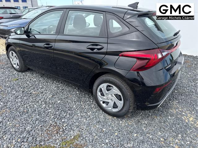 Hyundai / i20 / Grau / / / 