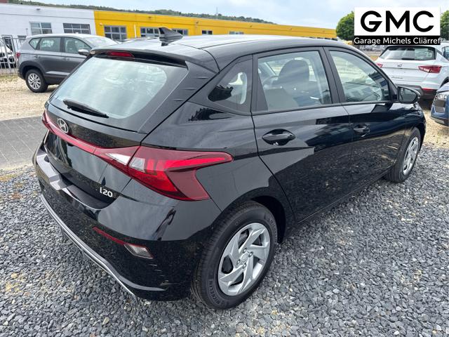 Hyundai / i20 / Grau / / / 