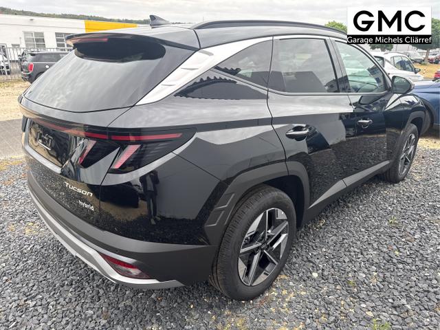 Hyundai / TUCSON / Grau / / / 