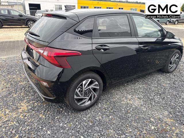 Hyundai / i20 / Grau / / / 