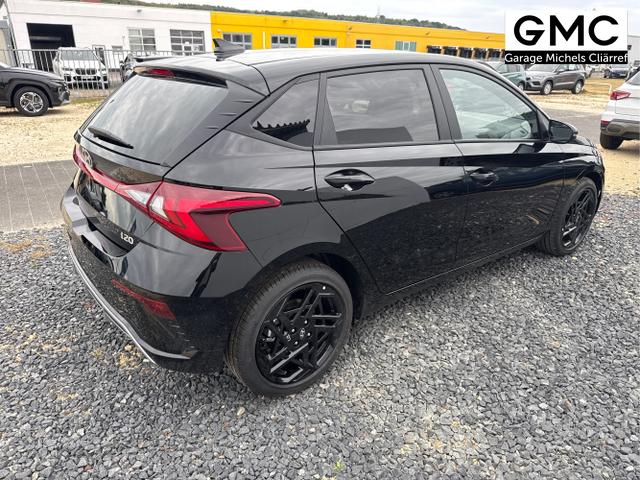 Hyundai / i20 / Grau / / / 