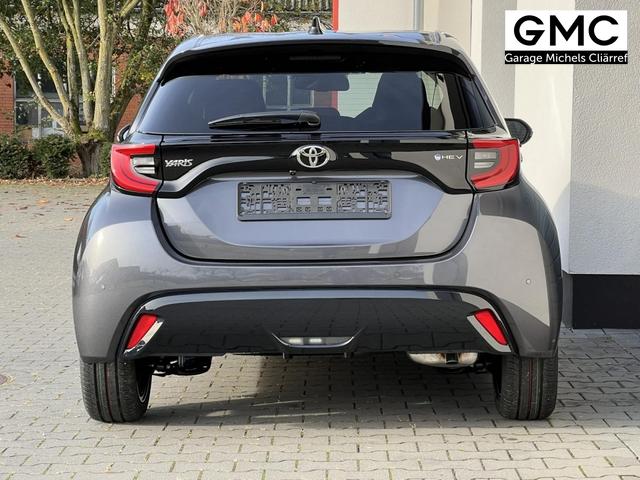 Toyota Yaris Executive 1,5 CVT Hybrid 96kW 