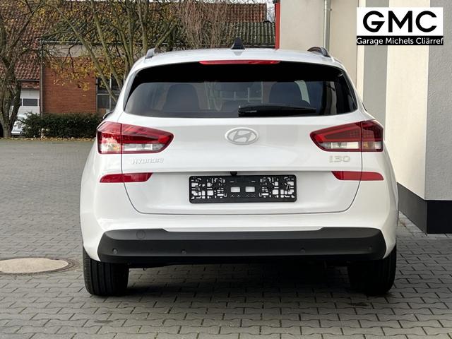 Hyundai i30 Kombi Go 1,5 T-GDI DCT7 MHEV 103KW Navi Winter 