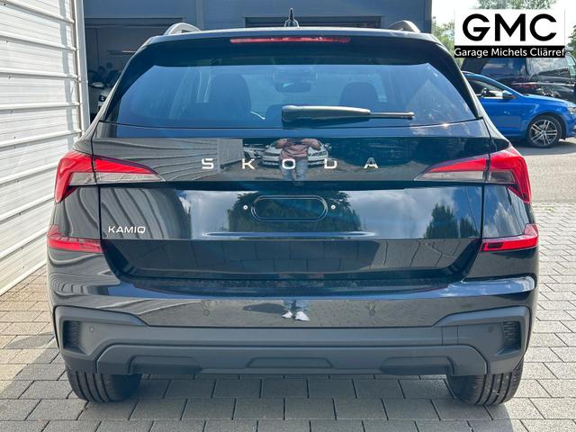 Skoda Kamiq Extra 1.5 TSI DSG AHK*Android Auto*BlackPak*Keyless*SHZ*Kamera*5J Garantie*Klimaauto 