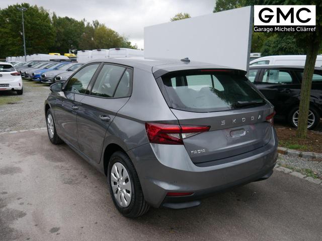 Skoda Fabia Selection 1.0 TSI *NAVI-ÜBER-SMARTLINK*LED*PDC-HI*SHZ*KLIMA*BLUETOOTH 