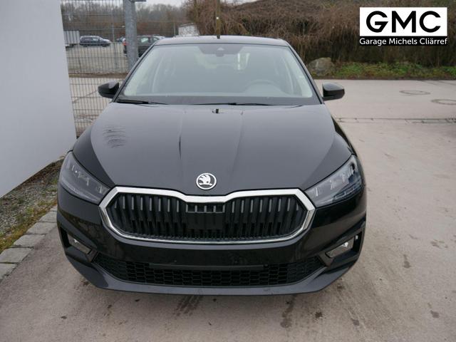 Skoda Fabia Selection 1.0 TSI *PDC-HI*LED*SHZ*NAVI-&Uuml;BER-SMARTLINK*KLIMA*BLUETOOTH 