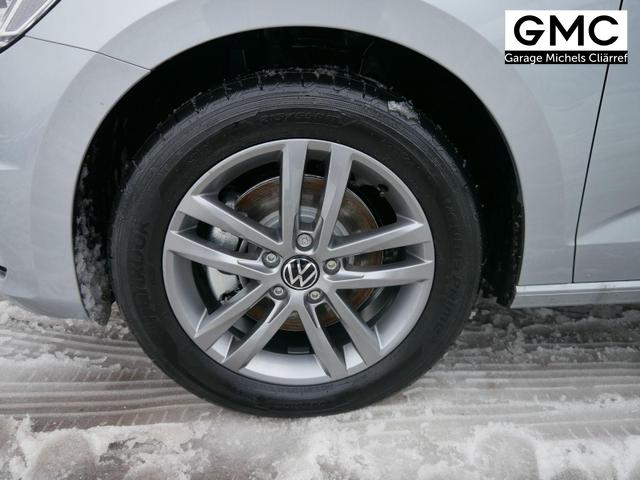 Volkswagen Touran Comfortline 1.5 TSI COMFORTLINE*ACC*NAVI*KESSY*3-ZONE KLIMAAUTOMATIK*RFK*WINTERPAKET* 