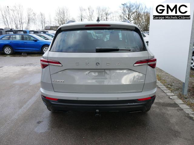 Skoda Karoq Selection 2.0 TDI DSG 4x4 4x4*AHK*TEMPOMAT*SMARTLINK*KLIMAAUTOMATIK*SHZ*LED 