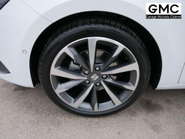 Seat Leon FR 2.0 TDI DSG*RFK*NAVI*TEMPOMAT*TRAVEL ASSIST* FULL LINK* KEYLESS-GO* 