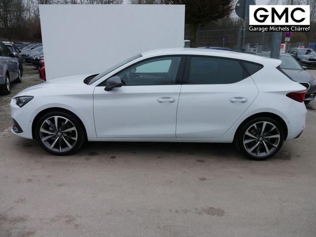 Seat Leon FR 2.0 TDI DSG*RFK*NAVI*TEMPOMAT*TRAVEL ASSIST* FULL LINK* KEYLESS-GO* 