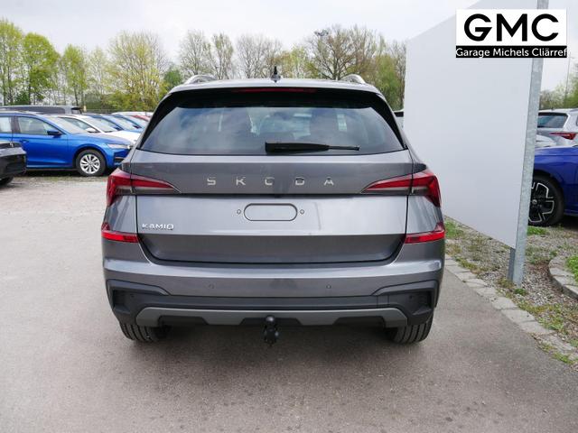 Skoda Kamiq 130 Jahre Premium Edition 1,5 TSI DSG*AHK-SCHWENKBAR*PDC*LED*KAMERA*SHZ*TEMPOMAT 
