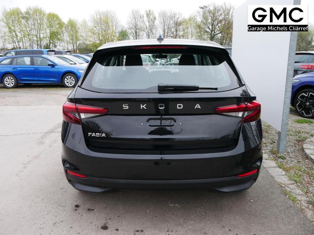Skoda Fabia Selection 1.0 TSI DSG*NAVI-&Uuml;BER-SMARTLINK*LED*PDC-HI*SHZ*DAB*KLIMA 