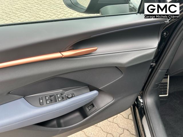 CUPRA / Terramar / Schwarz / / / 1.5 TSI DSG / Sitzheizung AHK