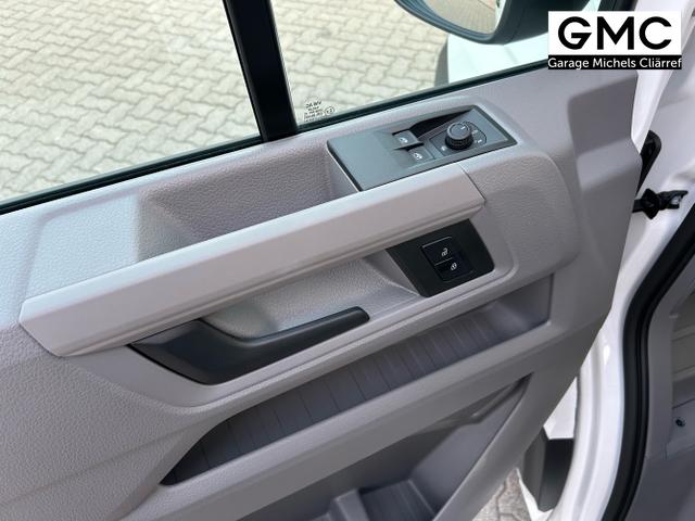 Volkswagen / Crafter Kastenwagen / Wei&szlig; / / / 35 2.0 TDI MR 4x4 Aut. L3H2 / Sperre