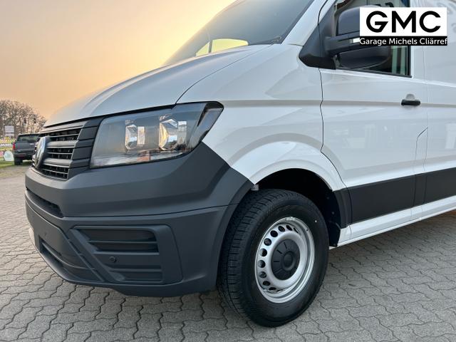 Volkswagen / Crafter Kastenwagen / Wei&szlig; / / / 35 2.0 TDI MR 4x4 Aut. L3H2 / Sperre