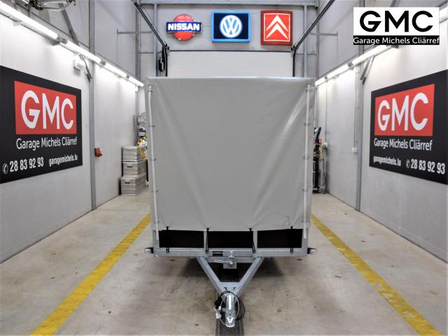 VDM XL EA Plywood 750 kg / Mesures int. 258x150x40cm 750kg inclinable 