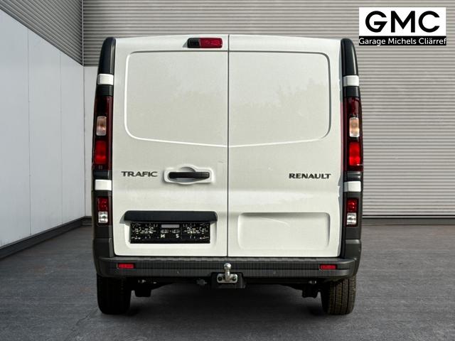 Renault / Trafic / / / / 