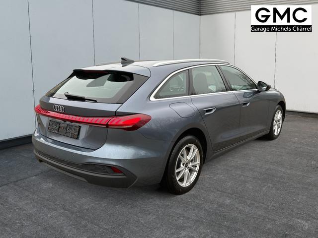 Audi / A5 Avant / / / / AHK+KAMERA+EL. HECKKL.+NAVI+SHZ+17 LM