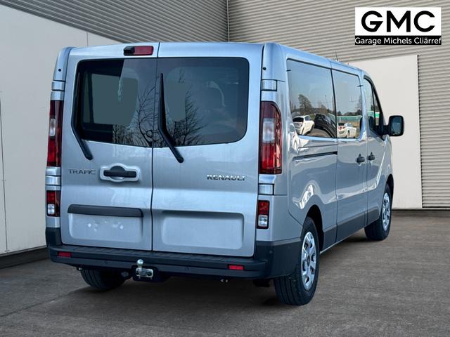 Renault / Trafic / / / / 
