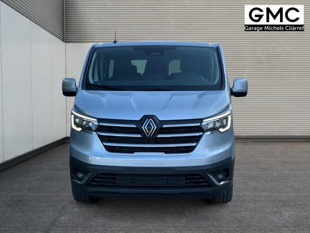 Renault / Trafic / / / / 
