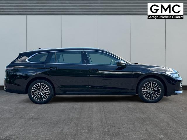 Volkswagen / Passat Variant / Schwarz / / / DSG+AHK+NAVI+MATRIX+MASSAGE+ACC+KAMERA