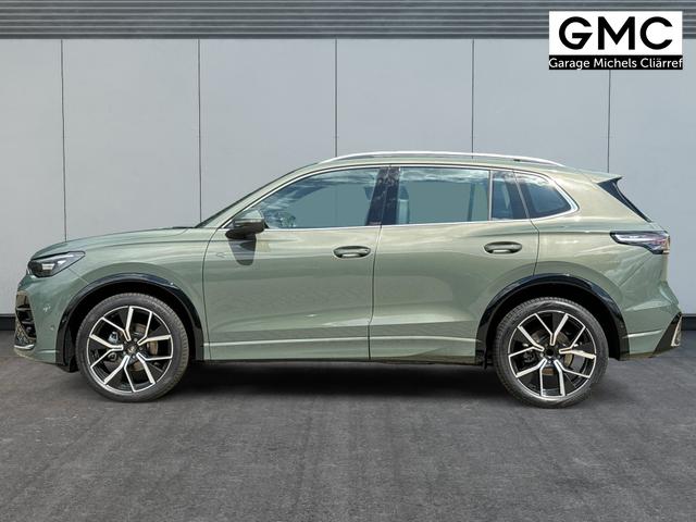 Volkswagen / Tiguan / Grün / / / DSG+AHK+HUD+NAVI+MATRIX+EL. HECK.+20 ALU
