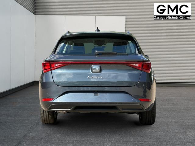 Seat / Leon Sportstourer / Grau / / / 1,5 eTSI DSG+ACC+LED+SHZ+CAM+Licht u. Sicht