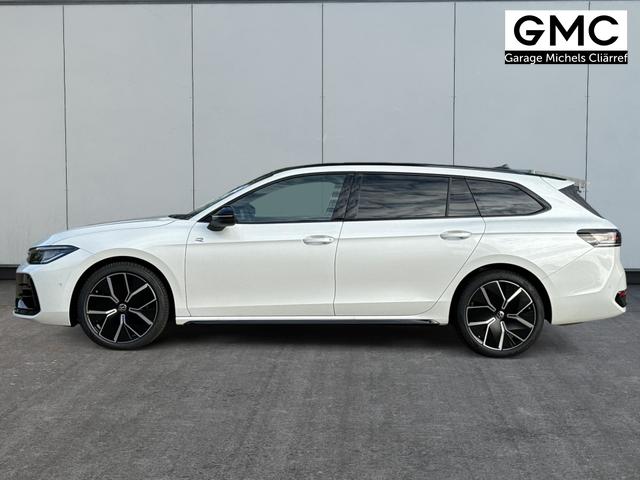 Volkswagen / Passat Variant / Weiß / / / 4WD+SIGNATURE+LEDER+PANO+AHK+DCC+MATRIX