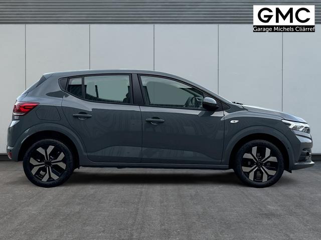 Dacia / Sandero / / / / KAMERA+SHZ+PDC+DAB+KLIMA