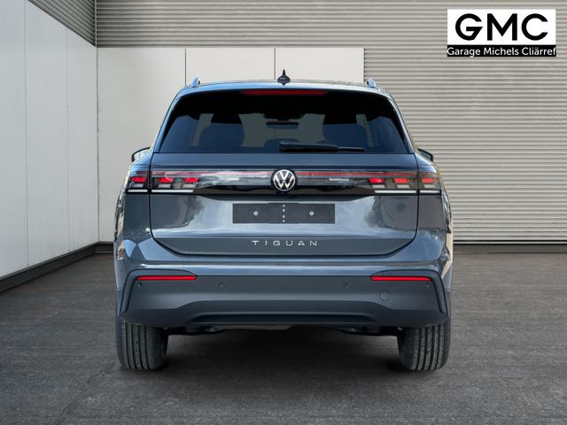 Volkswagen / Tiguan / Grau / / / (Life+) AHK+LED+ACC+KAMERA+el.HECKKL.+SHZ+18ALU
